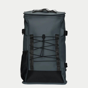 Trail Mountaineer Bag Lagoon gris-bleu pétrole, laçage élastique frontal et fond noir