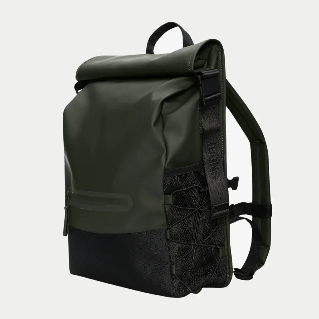 Trail Mountaineer Rolltop vert kaki de trois quarts, poche filet à cordon et sangle siglée