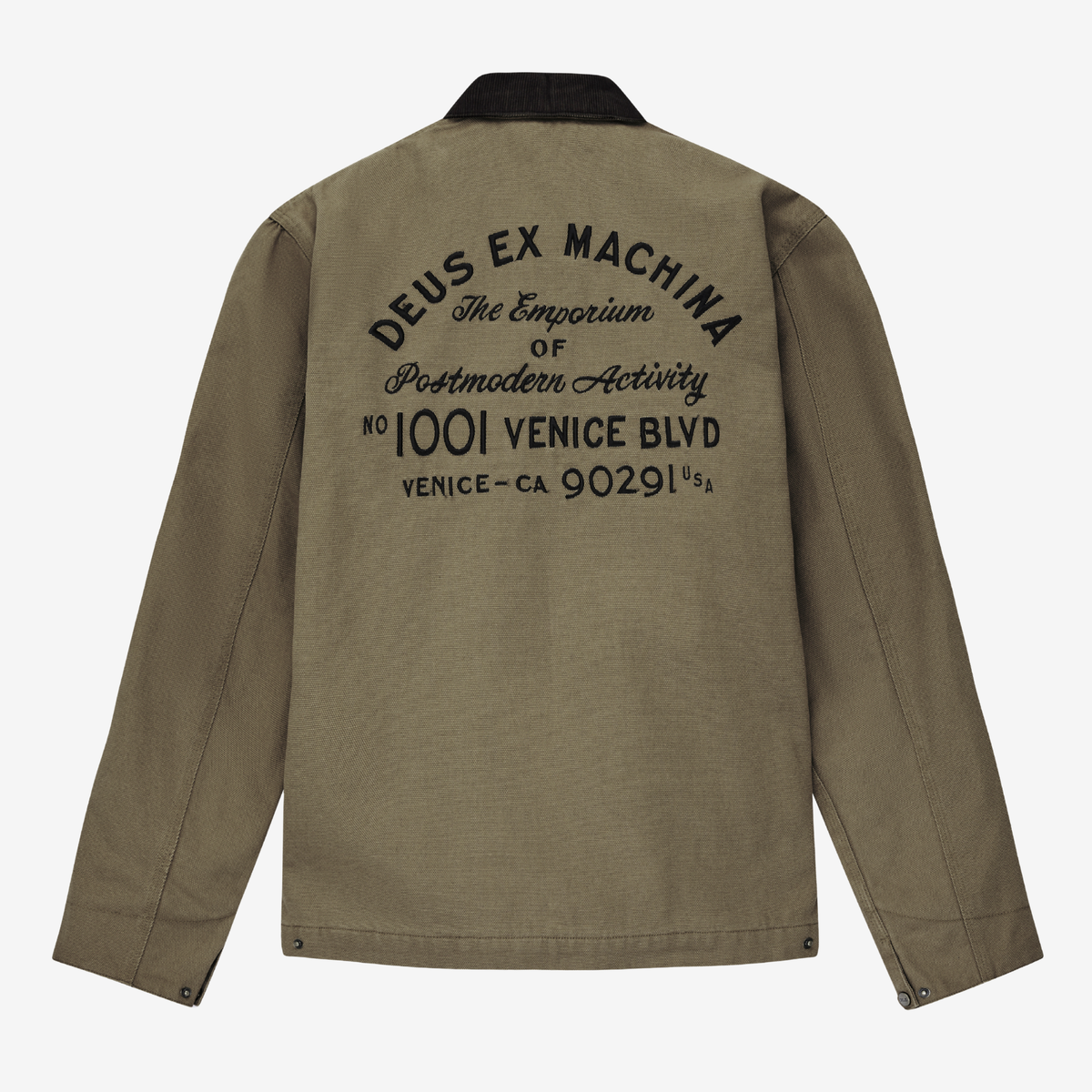Dos de la veste Address Workwear olive Deus Ex Machina, grande broderie noire The Emporium of Postmodern Activity