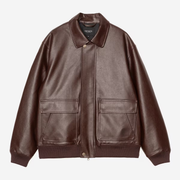 Veste Arizona Tobacco Carhartt WIP à plat de face, col chemise et deux grandes poches plaquées à rabat
