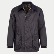 Veste Bedale Marine Barbour de face, bleu nuit très sombre, col velours marine et doublure tartan
