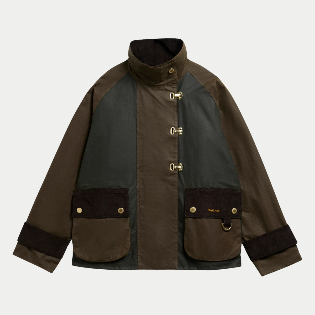Veste Hazelwood Barbour femme à plat de face, coton ciré patchwork olive et vert foncé, crochets laiton et rabats en velours