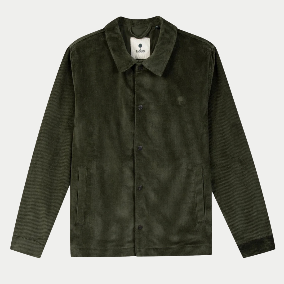Veste Sologne kaki Faguo, packshot de face : velours côtelé à larges côtes, col chemise et boutons pression